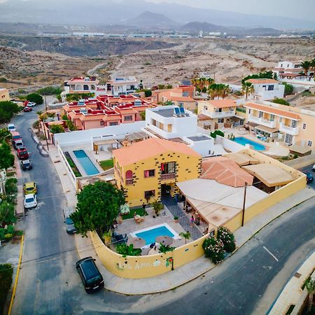 Hostel Los Amigos By Youroom La Mareta Екстериор снимка